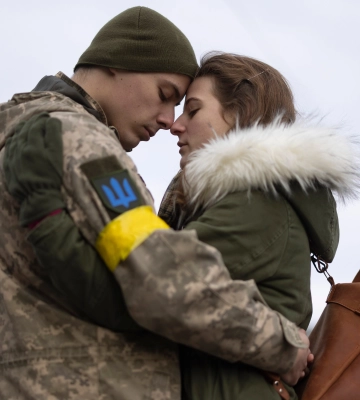 Мобілізація в Україні триває: повістки можуть вручати навіть за місцем проживання