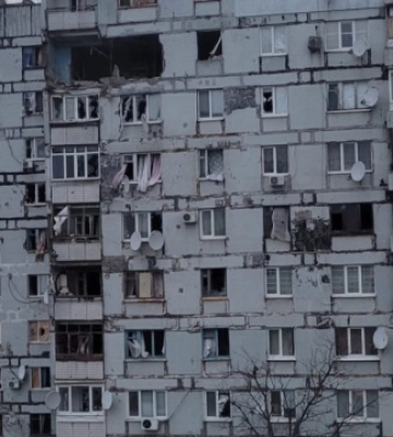 На Запоріжжі армія РФ обстріляла багатоповерхівки Степногірська