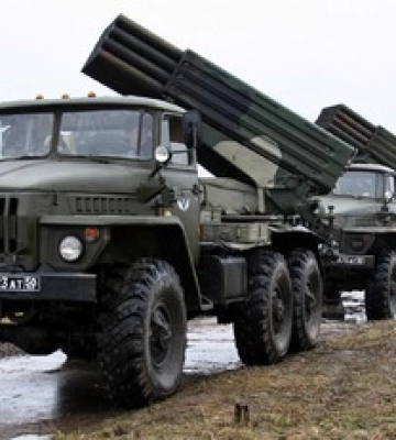 Росія з &quot;Градів&quot; вдарила по Херсону: багато поранених