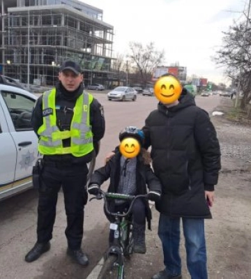 В Ужгороді зник п&#039;ятирічний хлопчик: Ужгородські патрульні повернули зниклого сина батькові