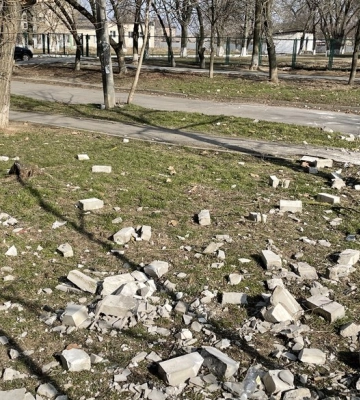 Росія з &quot;Градів&quot; вдарила по Херсону: багато поранених