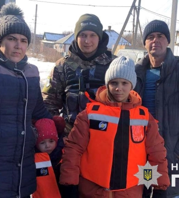 Из прифронтового села Лиманской общины эвакуировали всех детей