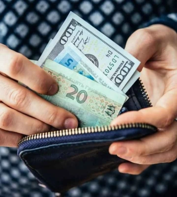Стоимость доллара в обменниках: сколько сегодня стоит валюта