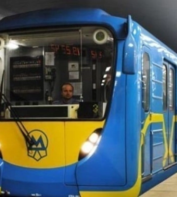 В метрополитене Киева появятся сквозные вагоны