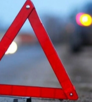 На Волині нетверезий мотоцикліст врізався в автівку