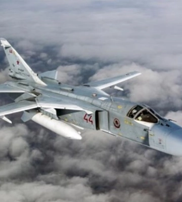 Авиация РФ сбросила бомбы на остров Змеиный