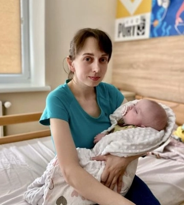 Щоб врятувати: кардіохірурги зупинили серце 5-місячної дівчинки з Нововолинська 
