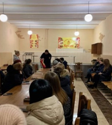 Фахівці ДСНС провели безпекові інструктажі для викладачів двох вищих навчальних закладів