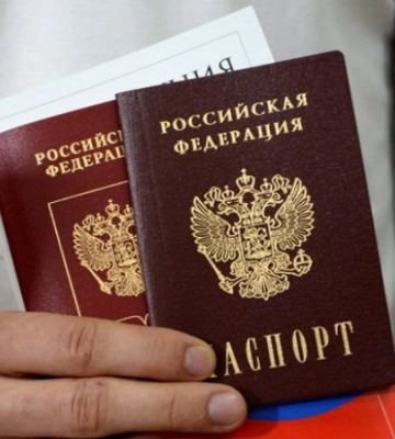 На Херсонщині росіяни погрожують депортацією усім, хто не отримав російський паспорт – Генштаб