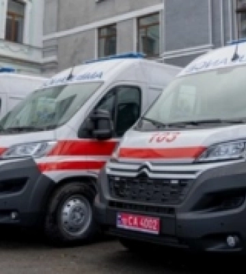 Волинь, Рівненщина, Закарпаття та Херсонщина отримають нові реанімобілі від «Епіцентру»