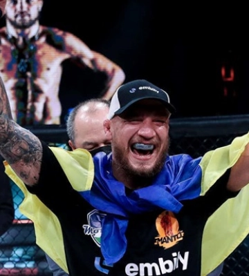 Bellator зняв ролик про Амосова, який воював із росіянами
