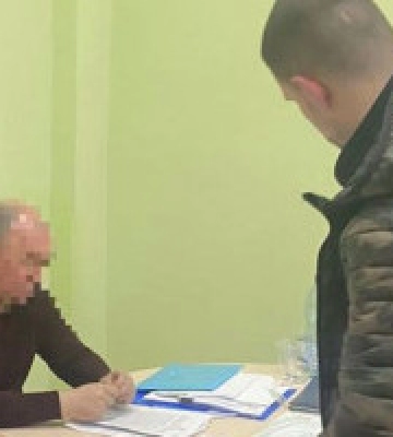 $500 за місце на столичних ярмарках – начальнику управління КМДА повідомлено про підозру