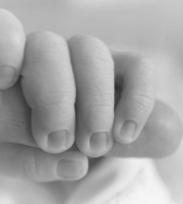 На Рівненщині засудили горе-матір, з вини якої загинула її новонароджена дитина