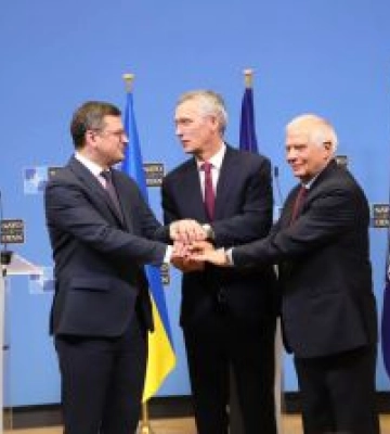 Щоб задовольнити потреби в озброєнні