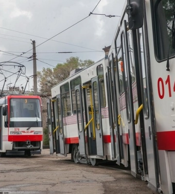 Про роботу громадського транспорту у Запоріжжі 23 лютого