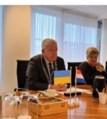 Допомогти з відновленням зруйнованого Антонівського моста зможуть голландські фахівців