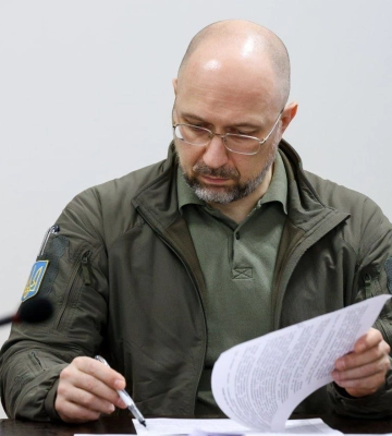 Україна вже має кошти на відновлення: перші цілі та об'єкти визначені