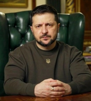 Російські війська пошкодили трубопровід у Херсоні, без тепла 600 будинків – Зеленський