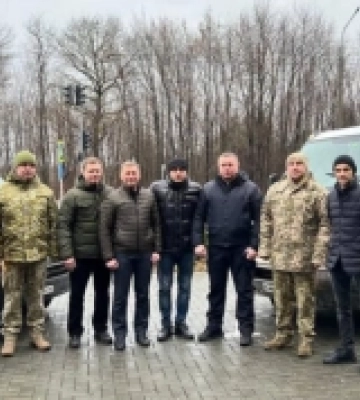 Волинські прикордонники отримали генератори та автомобілі