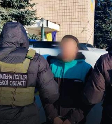 В Киевской области поймали мужчину, который показывал свои гениталии ребенку