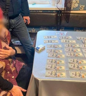 «Зняття порчі» за 100 тисяч: на Полтавщині ошукали пенсіонерку