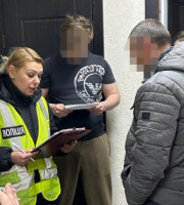 Столичного блогера викрили на привласненні понад 300 тисяч гривень внесків на ЗСУ