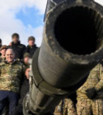 Міністр оборони Великої Британії відвідав українських військових, які навчаються на Challenger 2