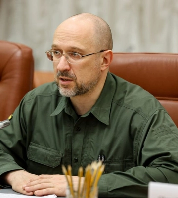 Шмигаль розповів, скільки коштів Україна зараз витрачає на армію