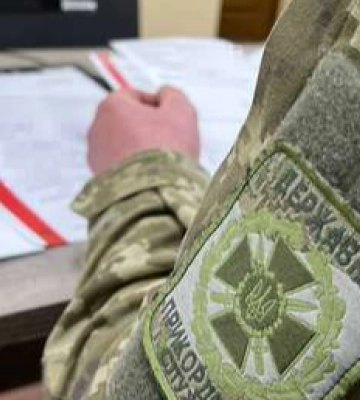 Показав підроблений трудовий договір: на волинському кордоні спіймали ухилянта