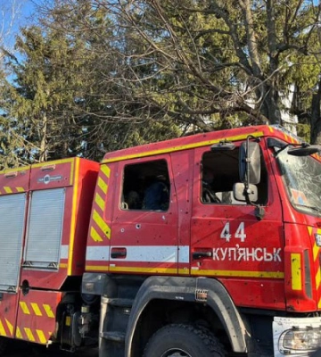 На Харківщині росіяни обстріляли рятувальників, коли вони розбирали завали після попередньої атаки