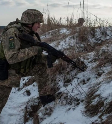 Відбито близько 100 атак: ворог наступає на п&#039;яти напрямках