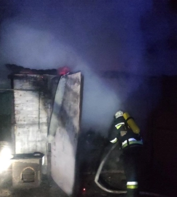 На Кіровоградщині горів гараж та Hundai