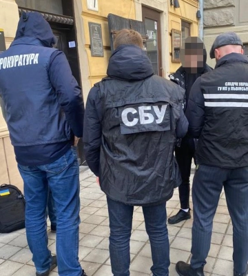 На Львівщині 20-річний харків&#039;янин допомагав ухилянтам виїжджати за кордон, - ФОТО