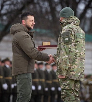 Буковинець Олег Лакуста отримав звання Героя України