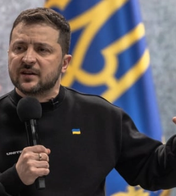 Повертайтеся, але на Бушмастері: Зеленський про відновлення роботи посольства Австралії