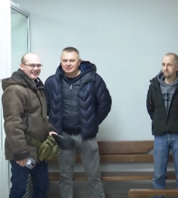 «Всі крадені авто пишуть на нас»: у Луцьку судять п’ятьох чоловіків за крадіжку автомобілів