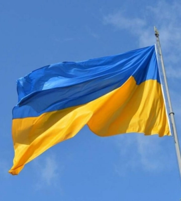 В Севастополе партизаны установили флаг Украины на Графской пристани