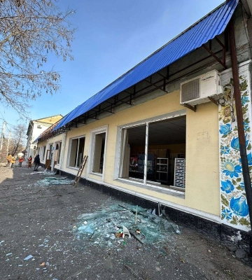 Випустили понад 100 снарядів: окупанти сім разів обстріляли Нікопольський район