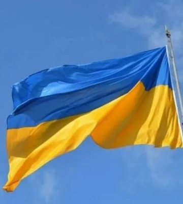 В центре оккупированного Севастополя установили украинский флаг