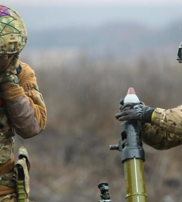Міномет і 40 розбійників: під Бахмутом прикордонники розбили групи штурмовиків