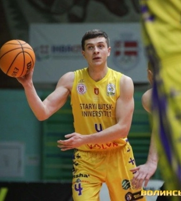 «Старий Луцьк» поступився у напруженій перестрілці з «Дніпром»