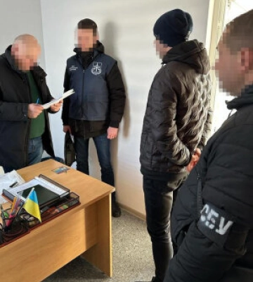 СБУ викрила нові зловживання на Житомирській митниці