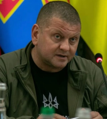 Залужный пообещал, что Украина в этом году вернет Мариуполь