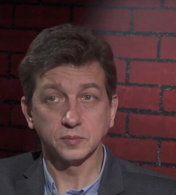 Олесь Доній влаштував просвітницьку поїздку у село Лісники на Київщині і презентував там свої «25 сходинок»