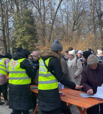 У Чернівцях пенсіонери та переселенці можуть отримати гуманітарну допомогу