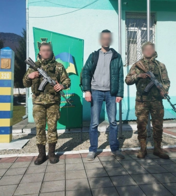 Трагедія на Тисі та спроби втечі за кордон: на Закарпатті зупинили кілька груп &quot;ухилянтів&quot; (ФОТО)