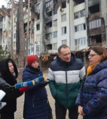 Наша трагедія торкається їхніх сердець