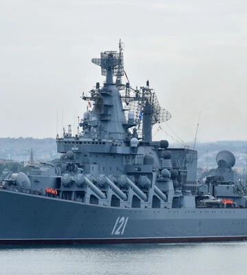Вице-адмирал Неижпапа: Двух ракет мало, чтобы затопить крейсер, но сегодня &quot;Москва&quot; на дне