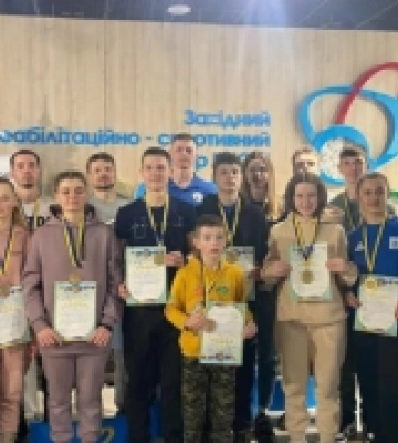 Останнього дня Чемпіонату України з лижних перегонів волиняни здобули вісім нагород