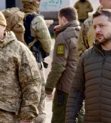 Зеленский о визите в освобожденный Херсон: &quot;Было ощущение Зазеркалья&quot;